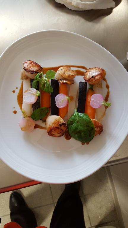 Ibis Styles Guyancourt Versailles Экстерьер фото